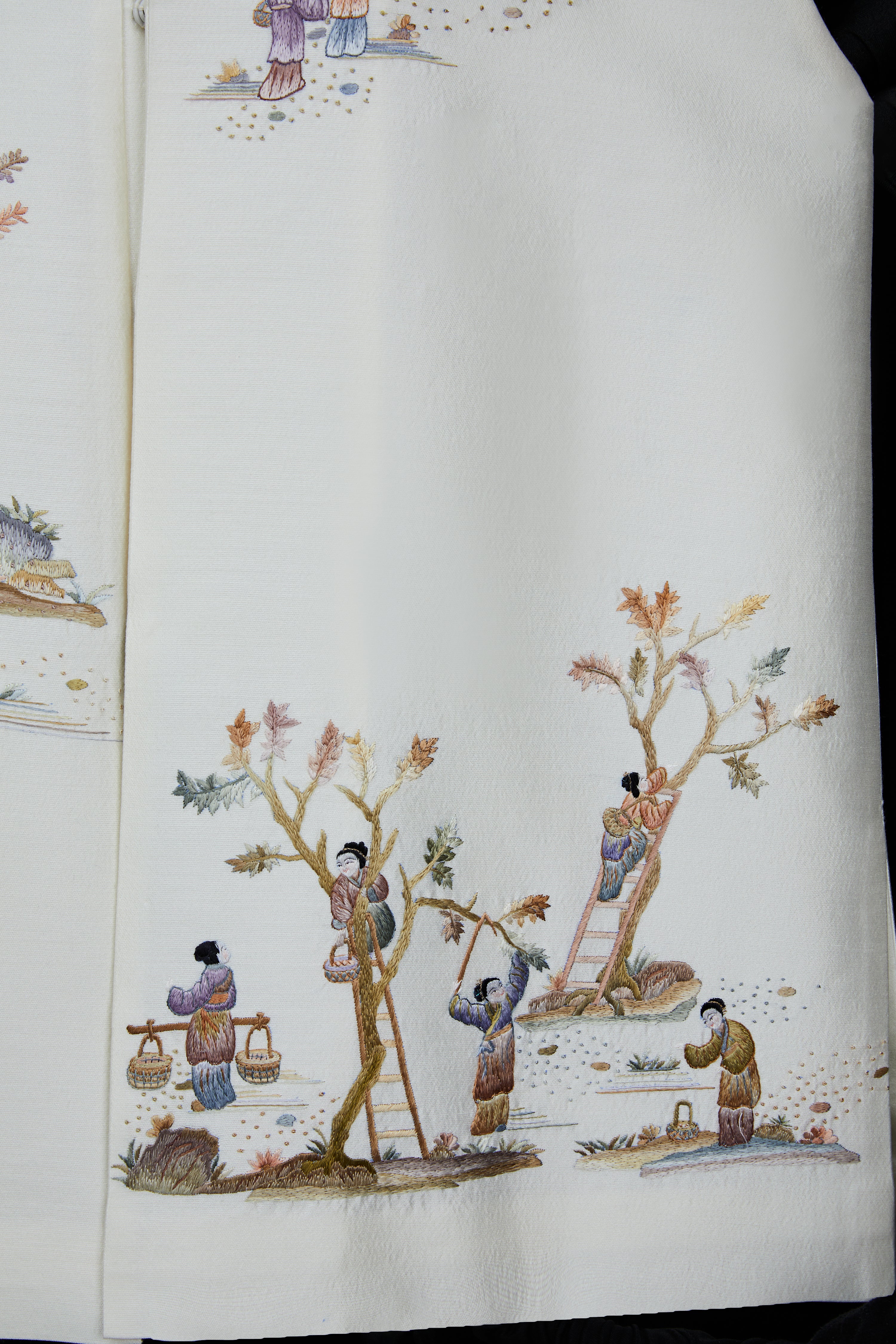 Silk Harvest Tunic《采桑马甲》