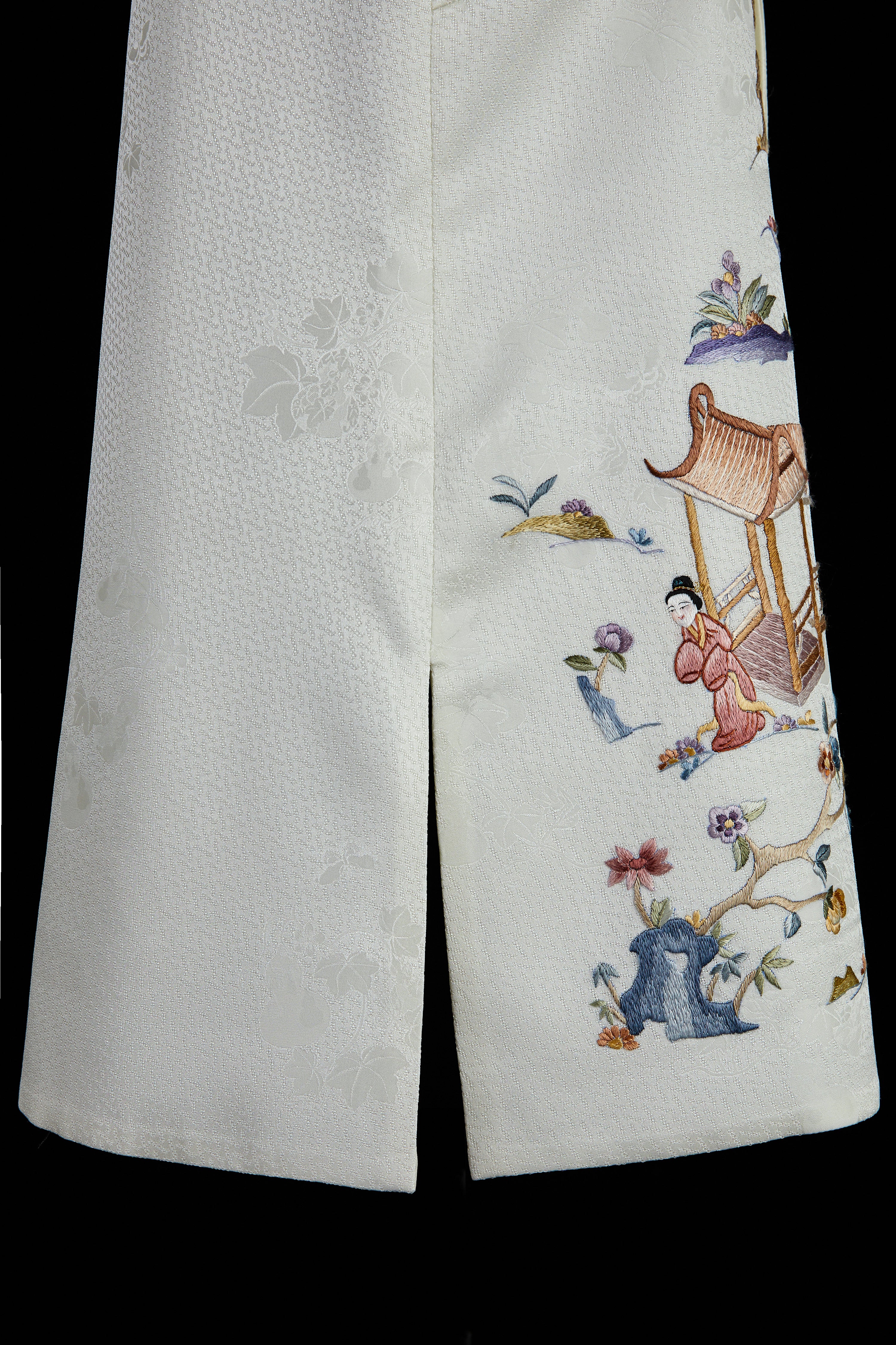 The portrait of a lady《仕女图 》