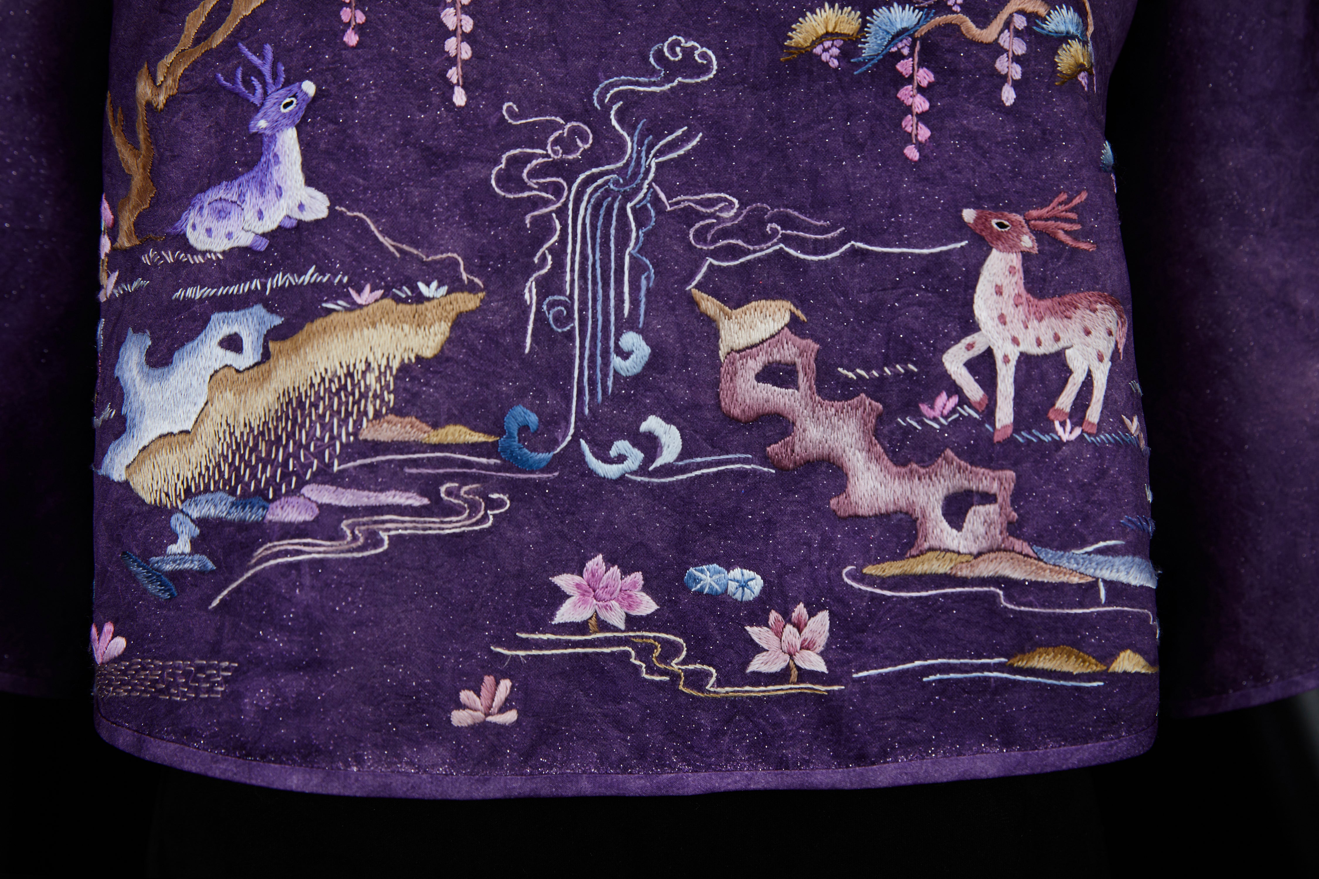 Crane and Deer in Spring《鹤鹿同春》