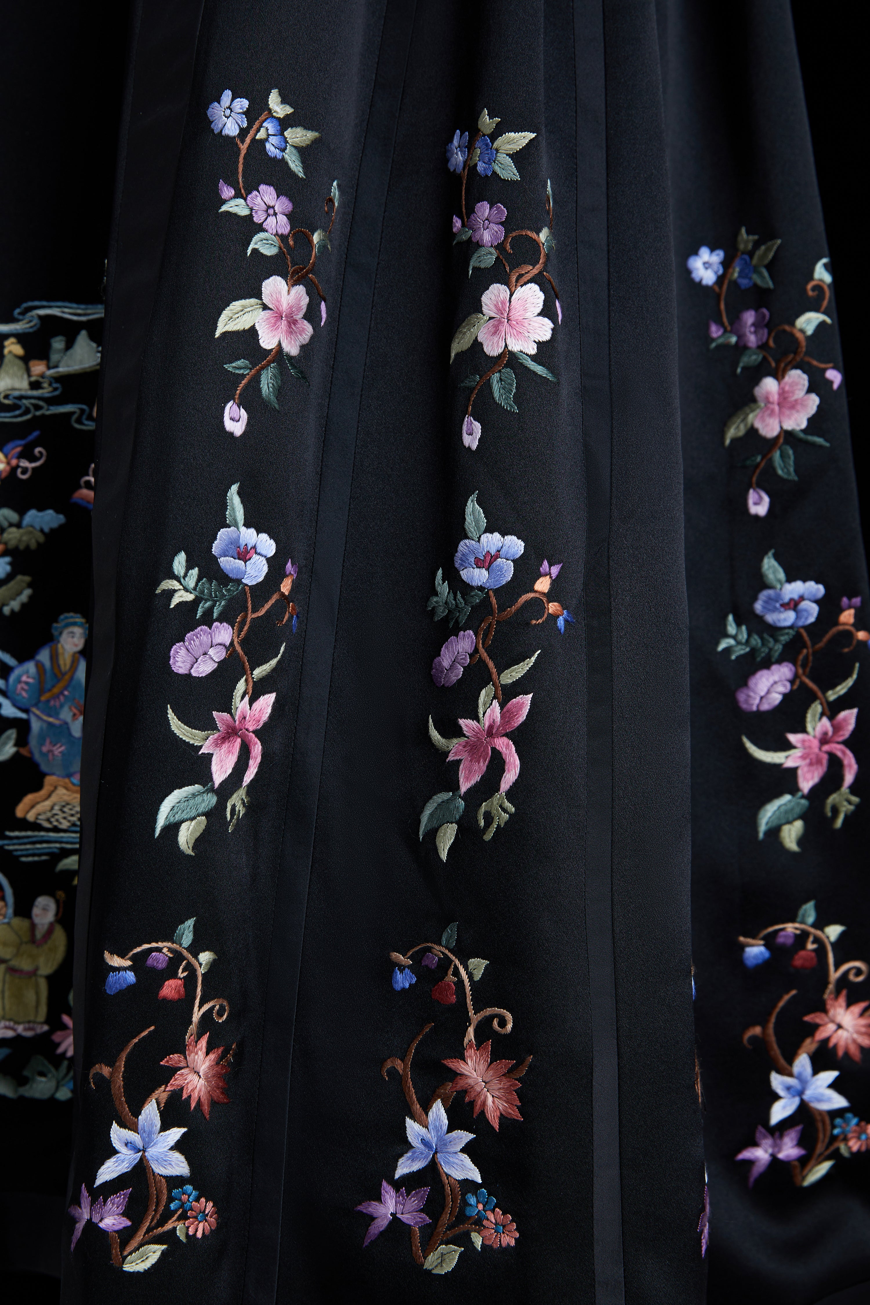 Zhaojun Goes Beyond the Great Wall 《昭君出塞》Horse Face Skirt