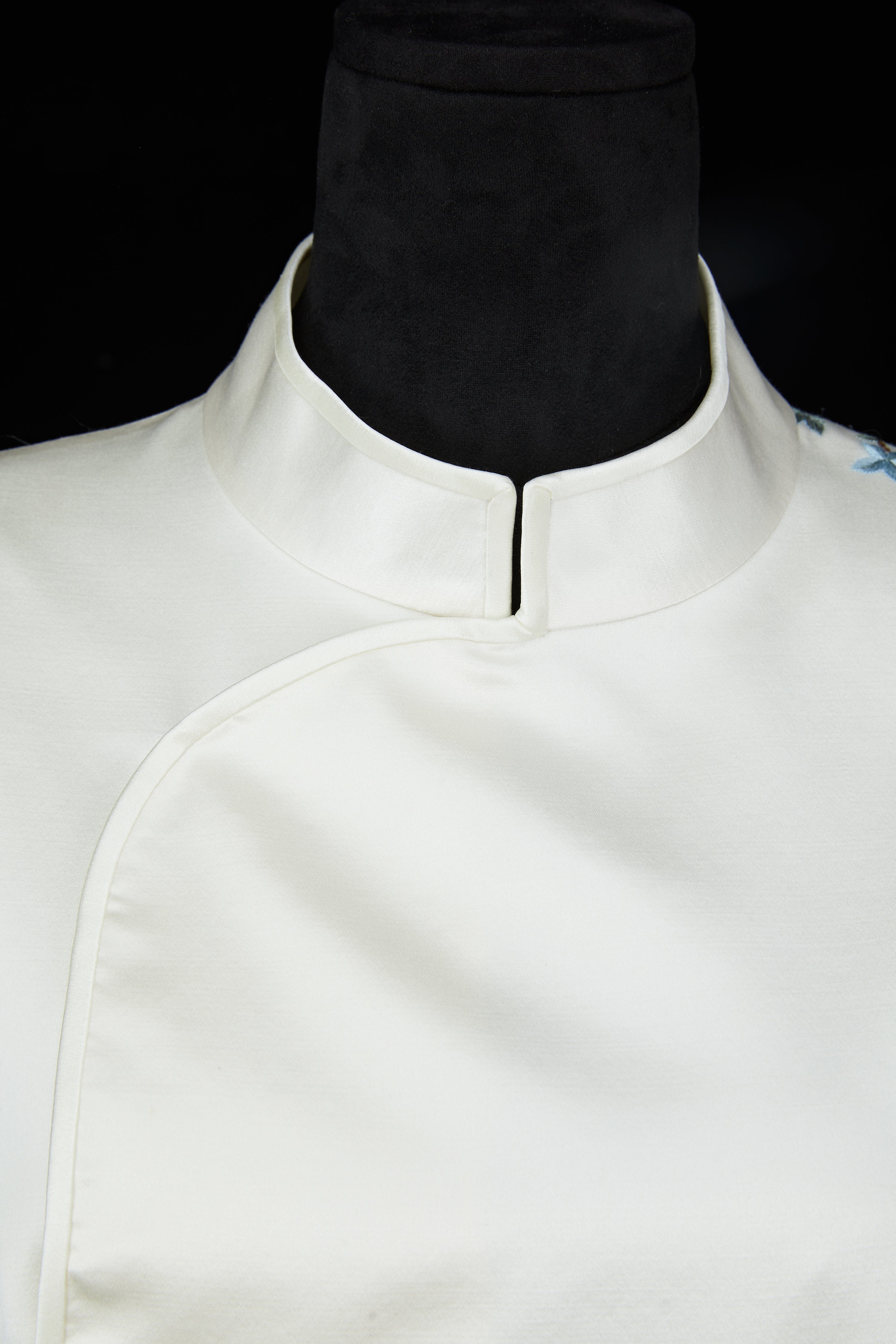 A Corner of the Red Chamber《红楼一隅》