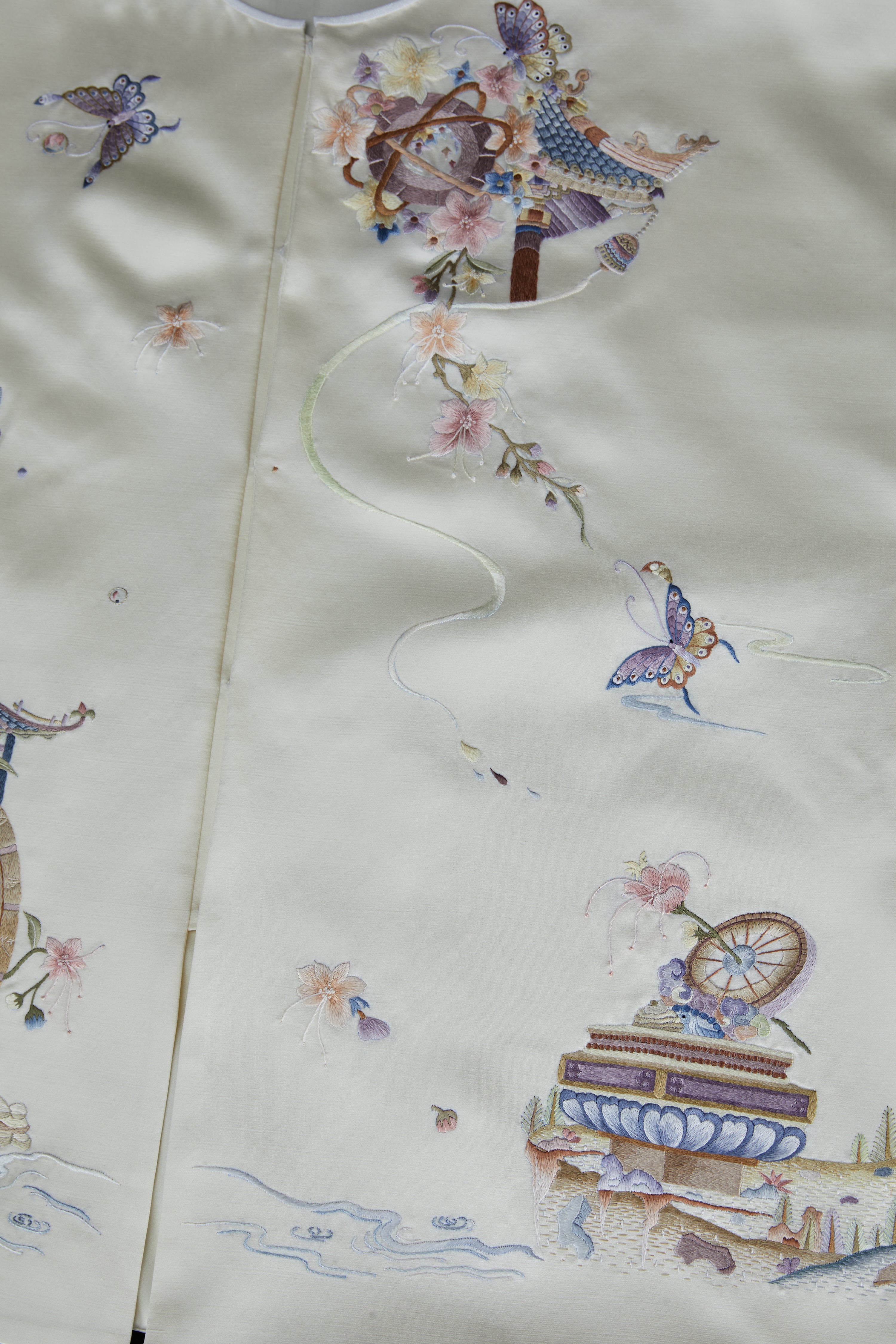 Solar Compass of Tsinghua《清华日晷》