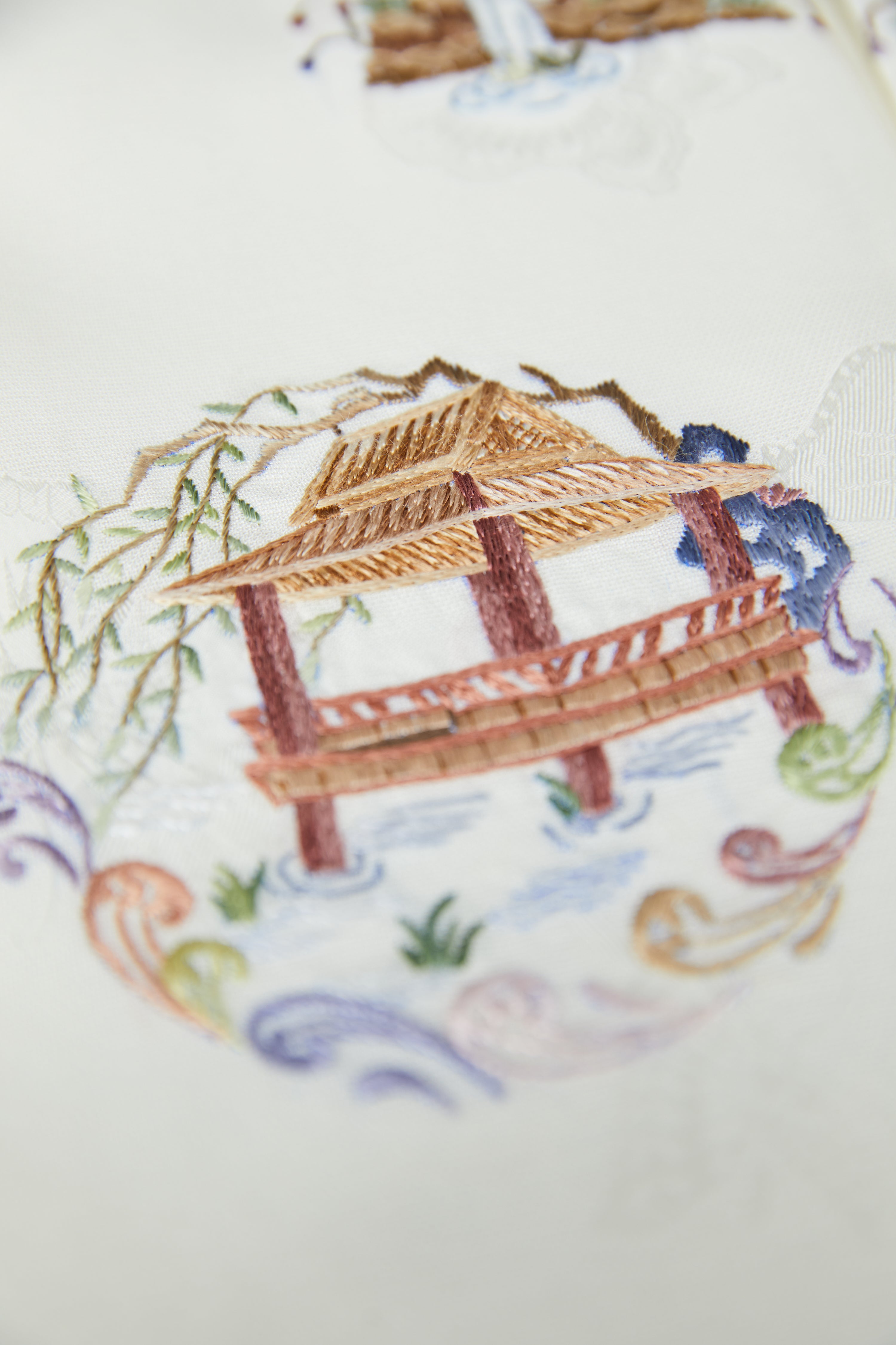 Elegant Pavilions and Towers《亭台楼阁》