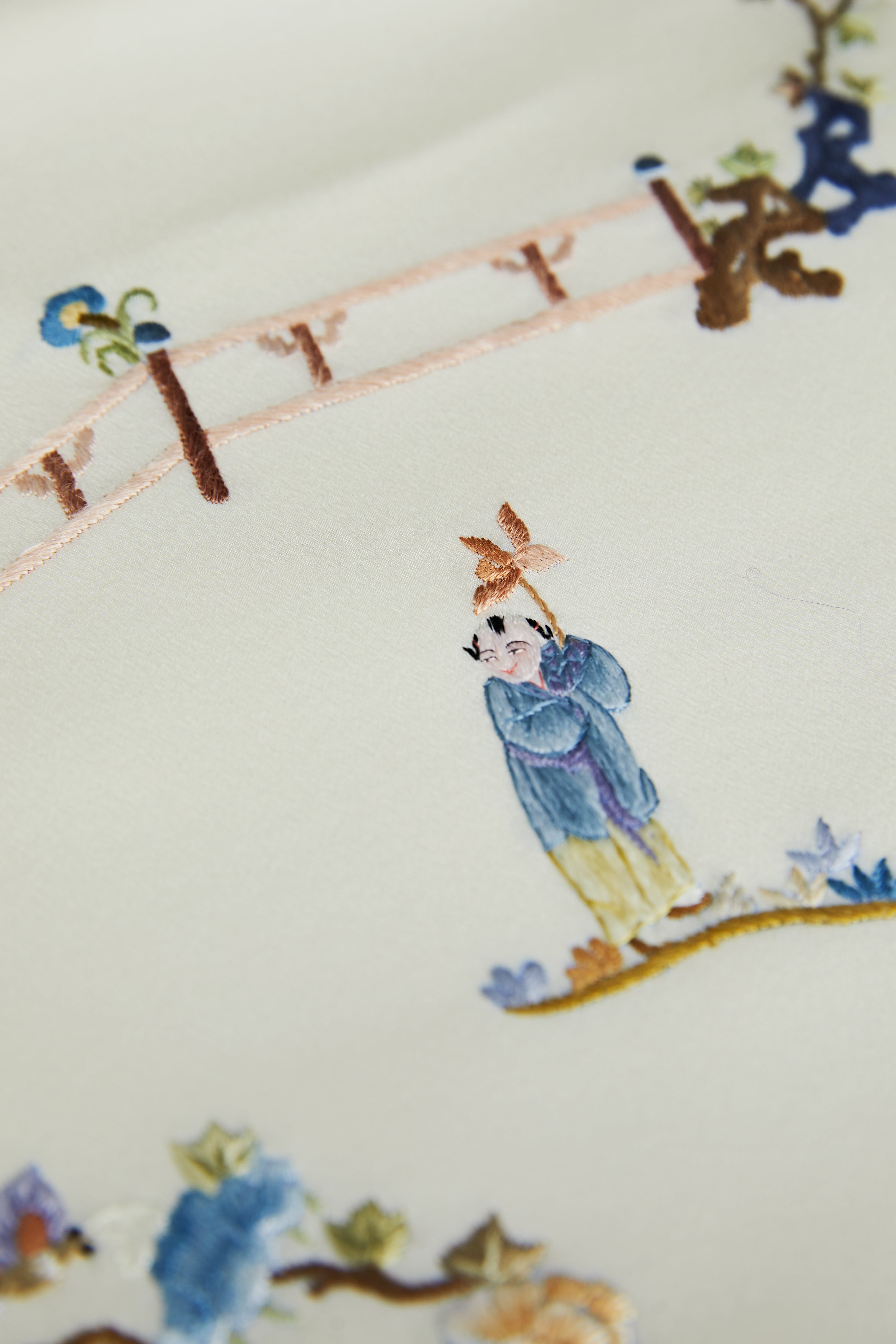 Chinese Infant Amusement Painting Tuni《睡袍款婴戏上衣》