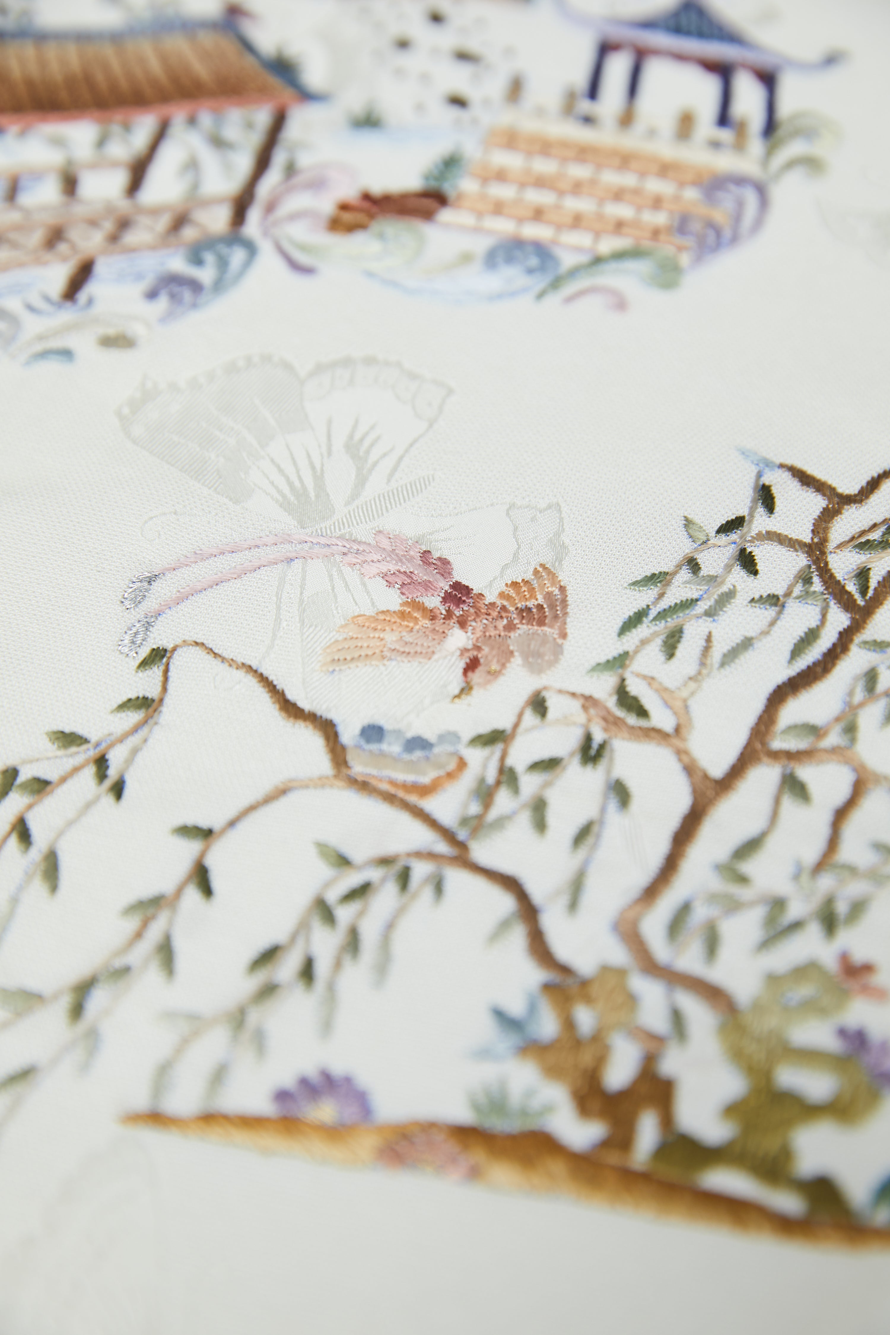 Elegant Pavilions and Towers《亭台楼阁》