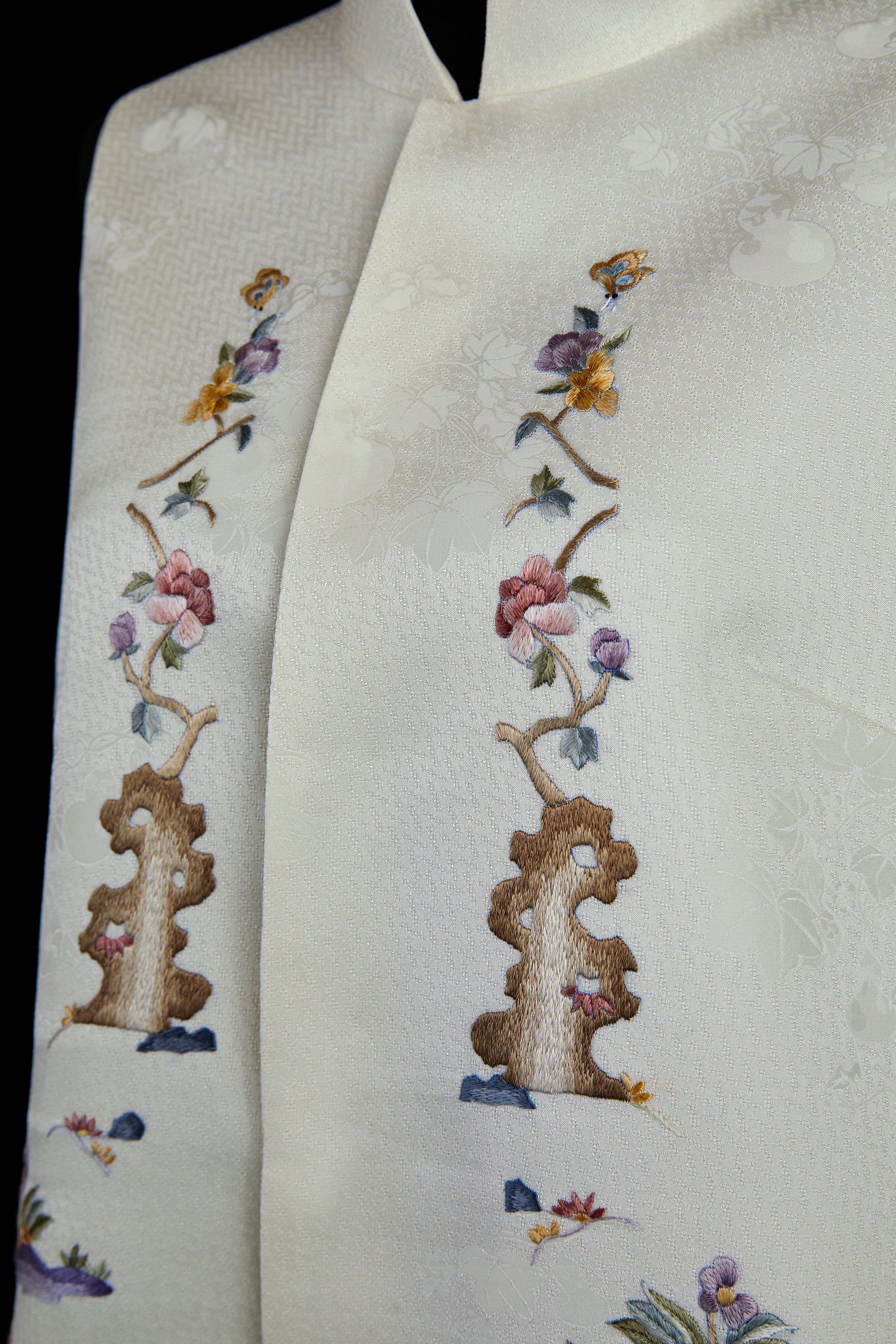 The portrait of a lady《仕女图 》