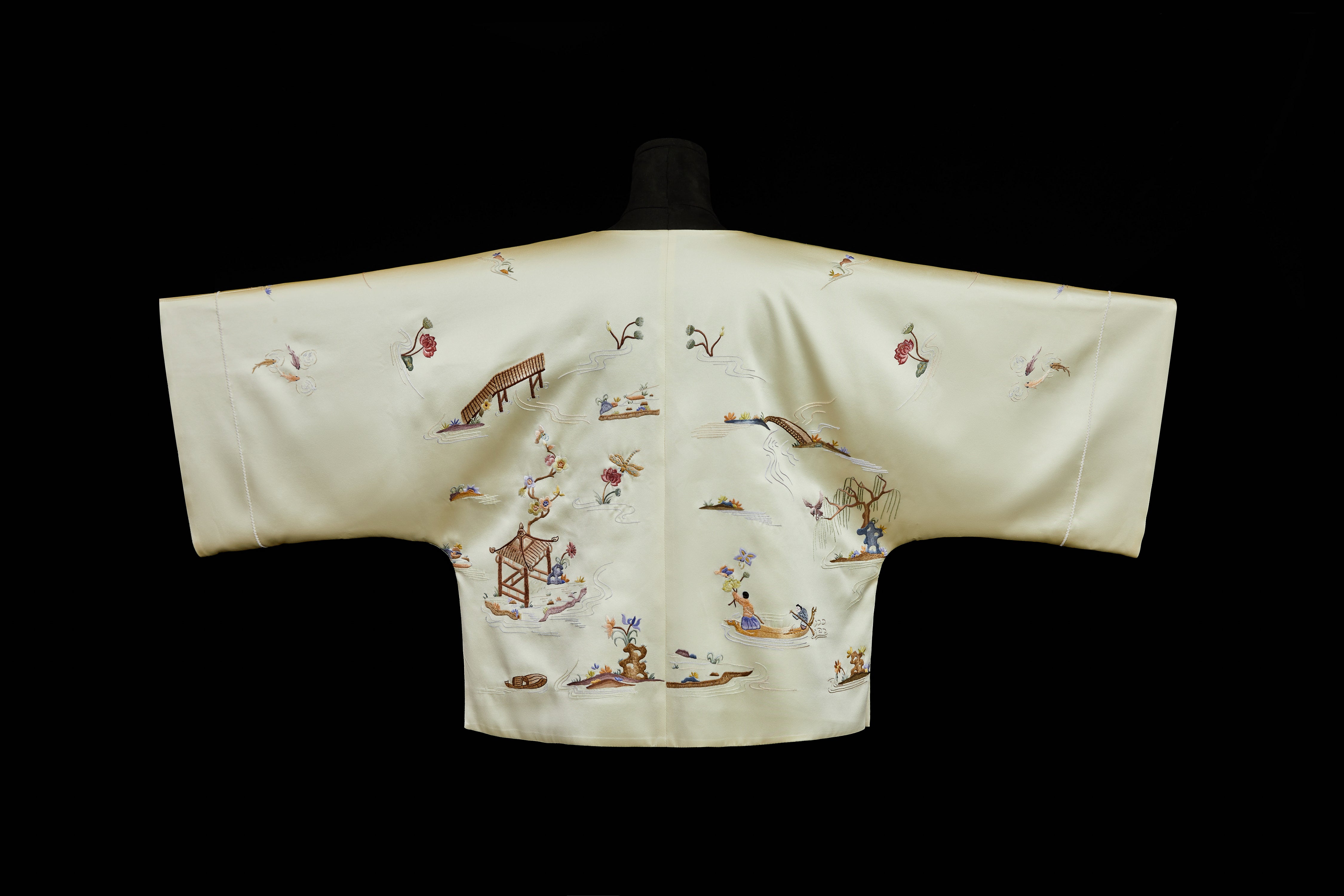 Lianpeng Doll  《莲蓬娃娃》