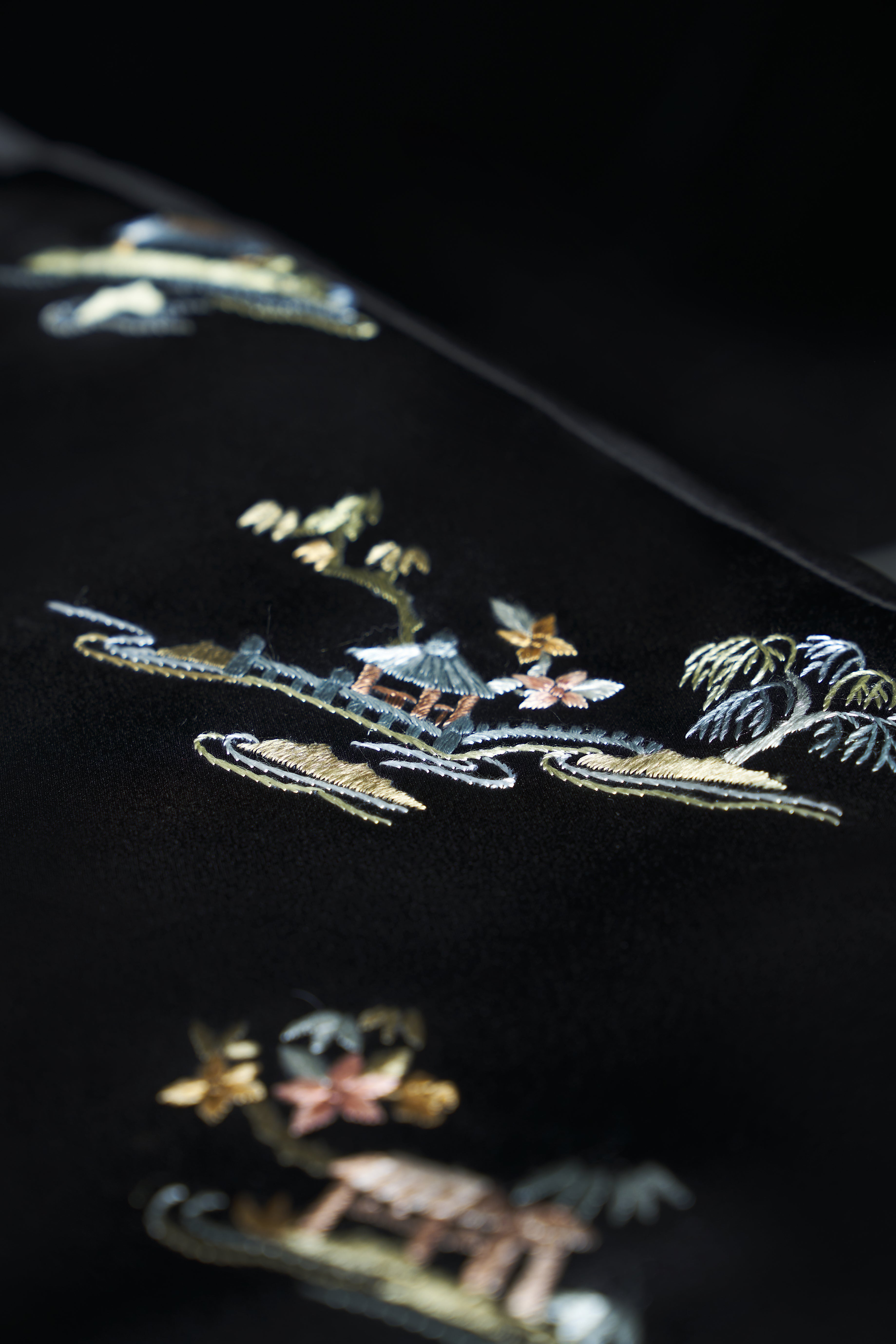 Lotus Picking Cardigan《采莲开衫》