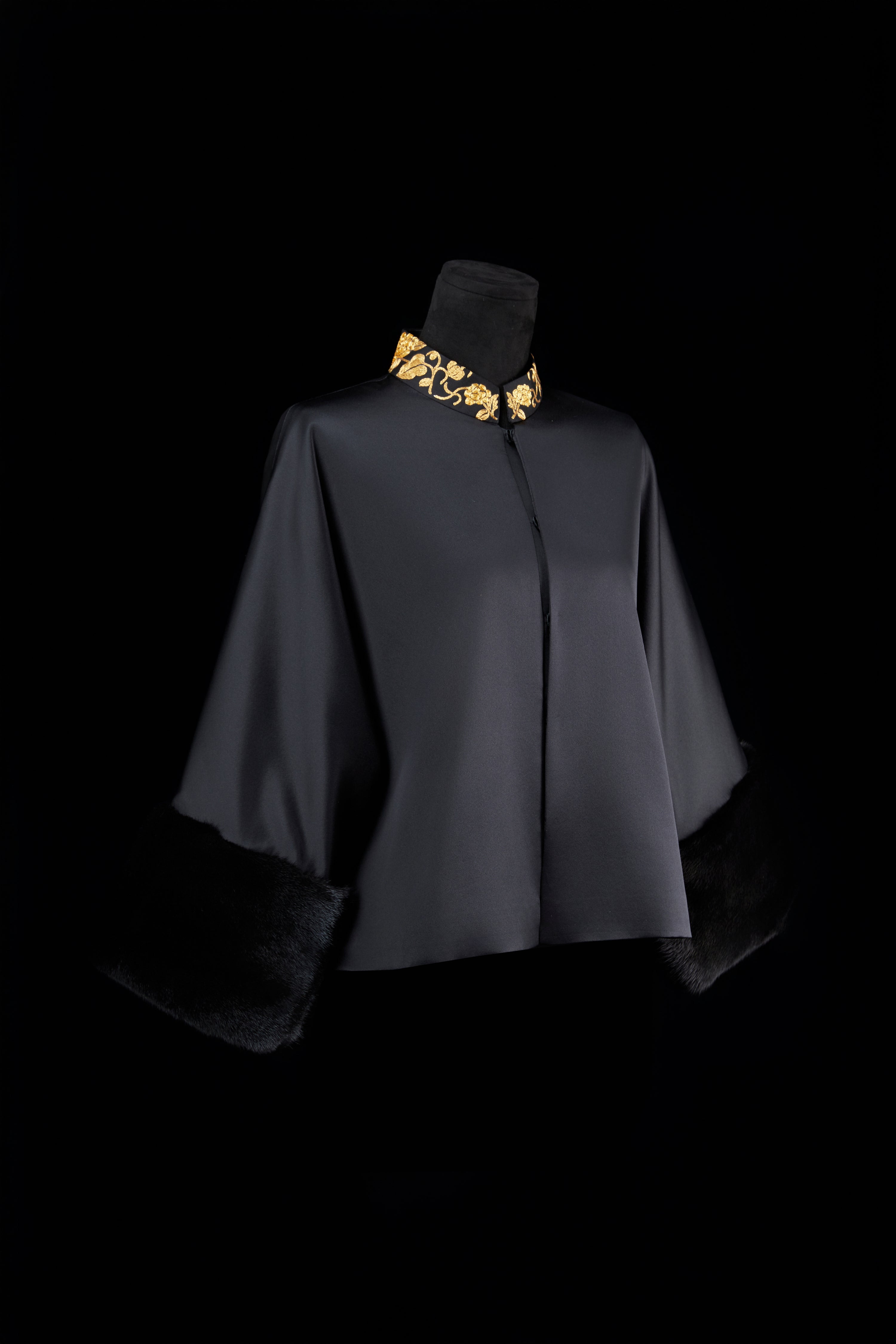 Black Velvet Top《黑丝绒上衣》