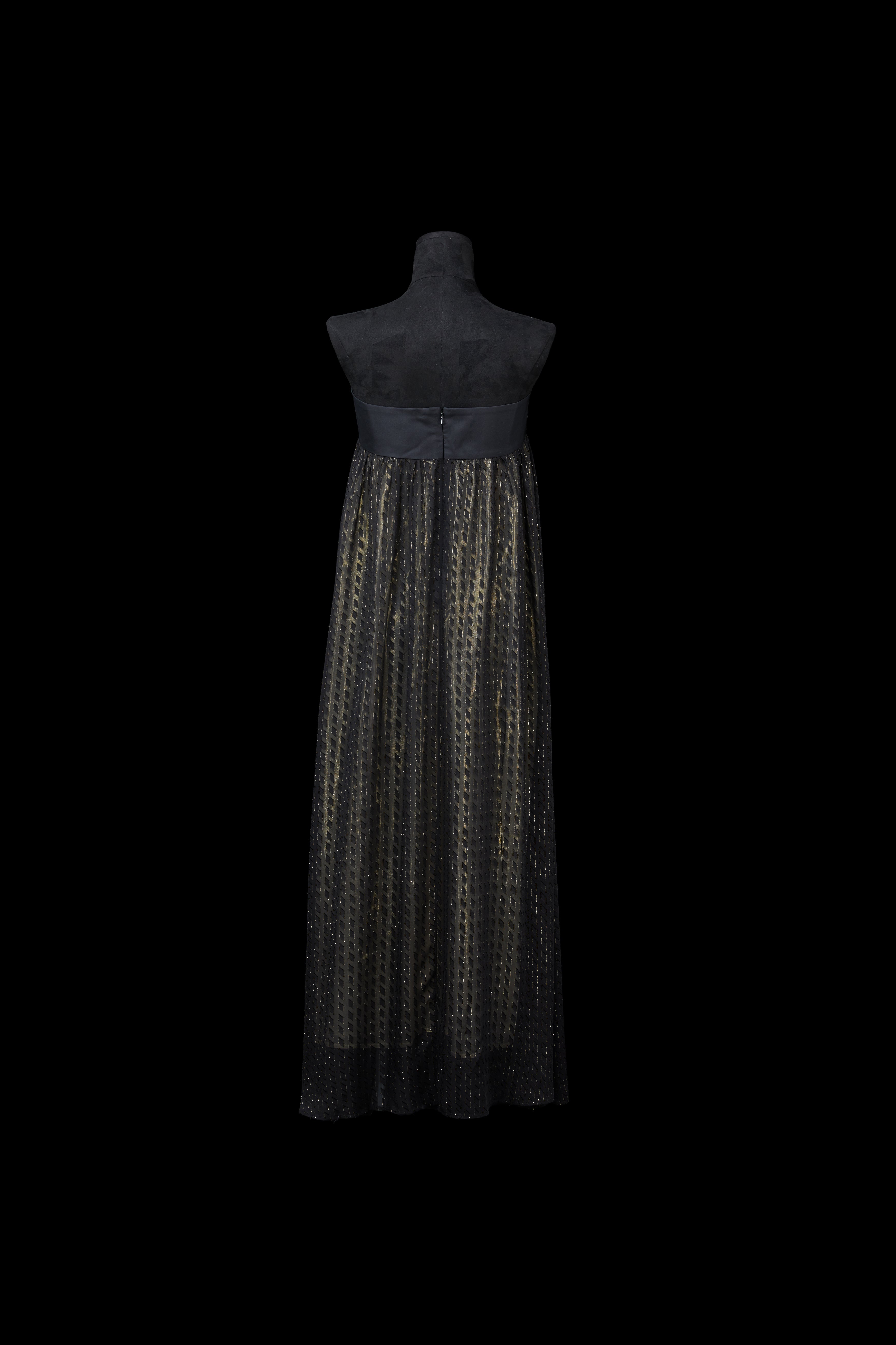 Black Sheer Strapless Maxi Dress《抹胸黑纱长裙》