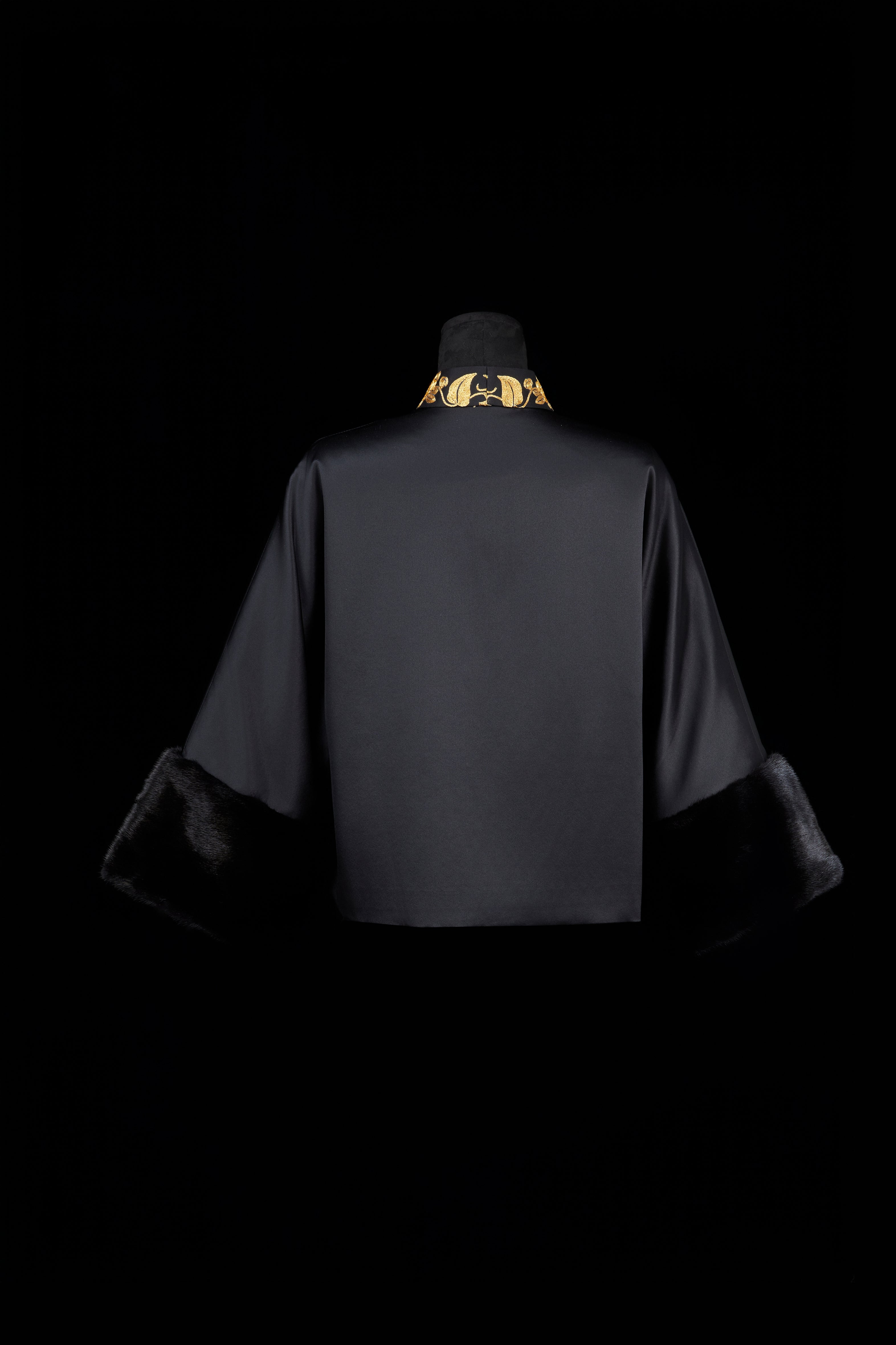 Black Velvet Top《黑丝绒上衣》