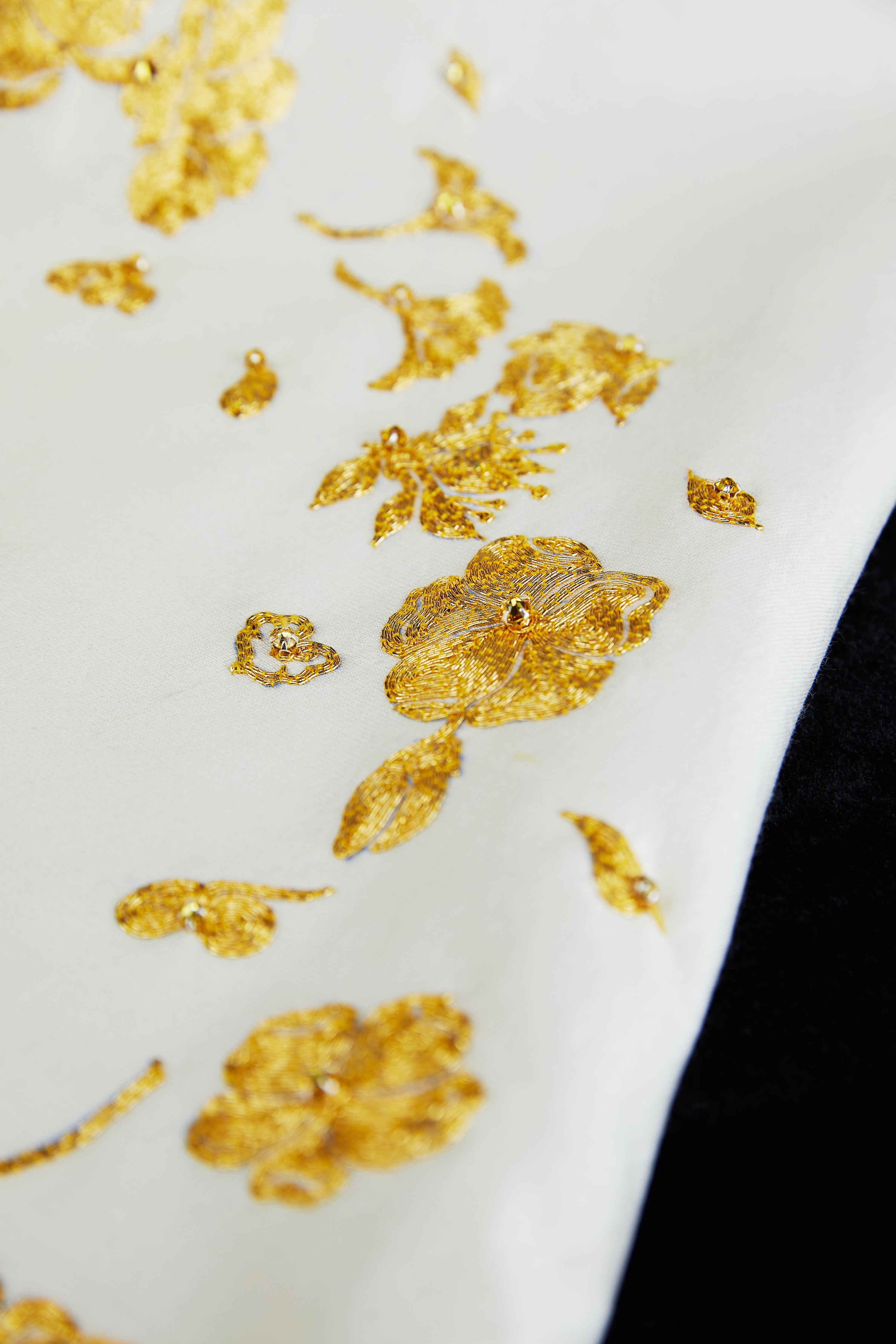 Sansheng Youxing White Porcelain Silhouette Dress《三生有幸之玉瓶白裙》